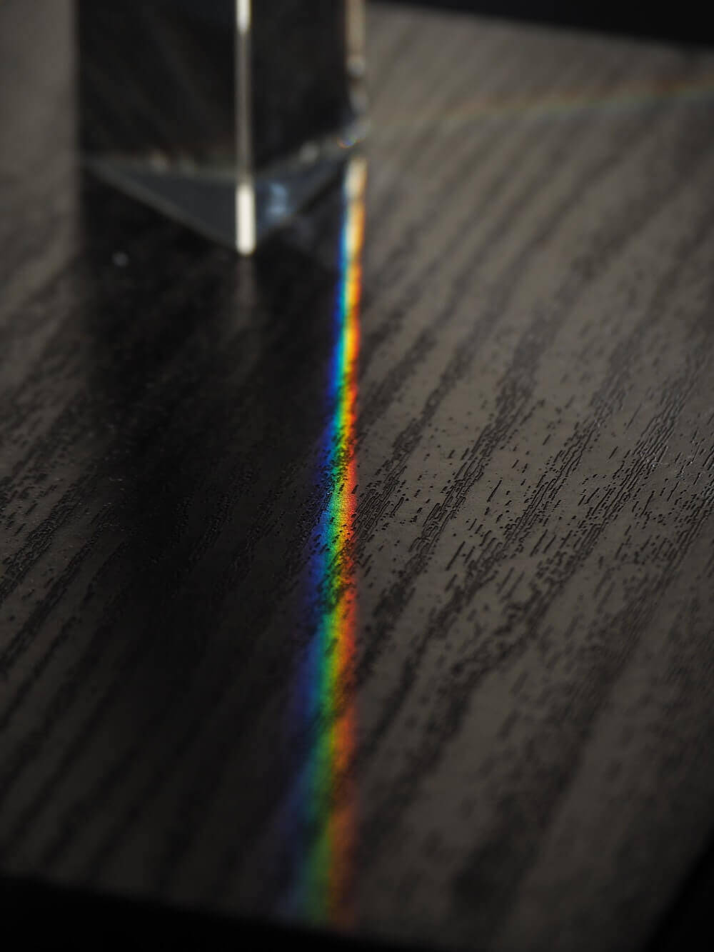 Farben des Regenbogens nach Brechung am Prisma